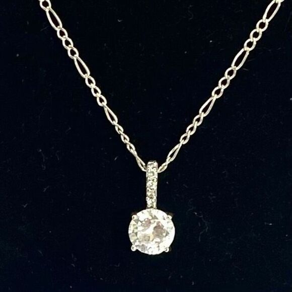 AFX# Sterling 925 Silver & Sim Diamond pendant - Picture 4 of 12